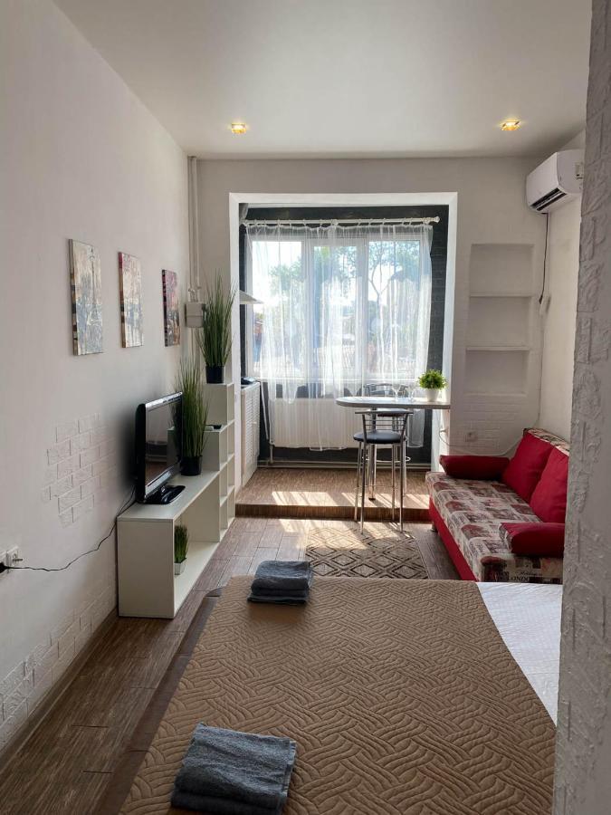 Well Located Studio - Yaroslavska Str. 21 Carcóvia Exterior foto