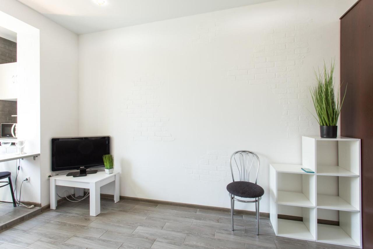 Well Located Studio - Yaroslavska Str. 21 Carcóvia Exterior foto
