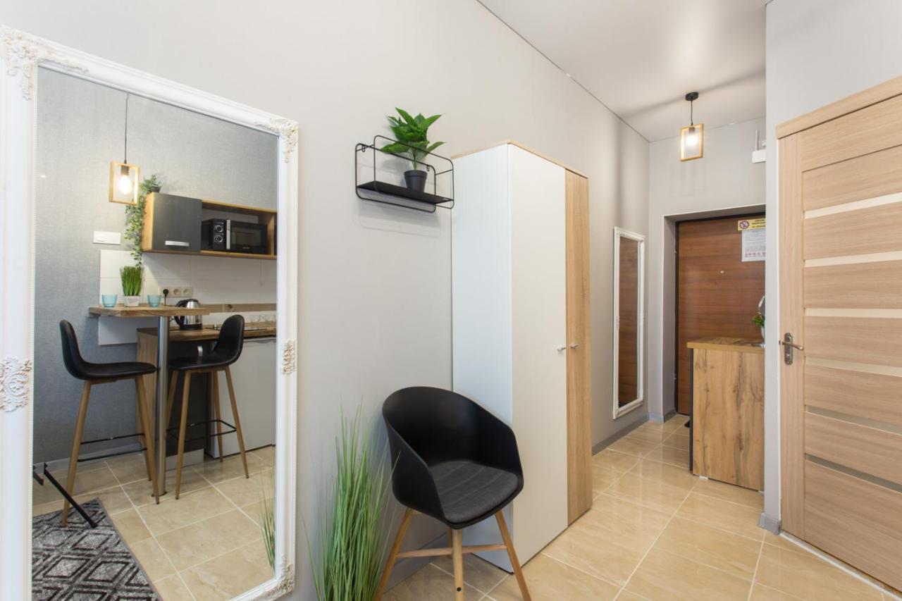 Well Located Studio - Yaroslavska Str. 21 Carcóvia Exterior foto